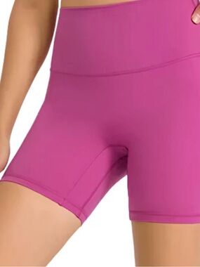 Varley /// Women’s Endurance 2.0 Shorts - Dark Bubblegum - Size Small